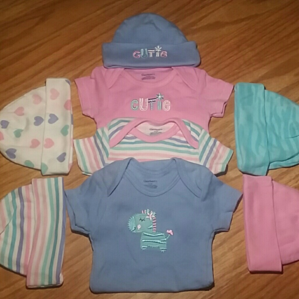 Gerber (0-3M) 8pc Bundle